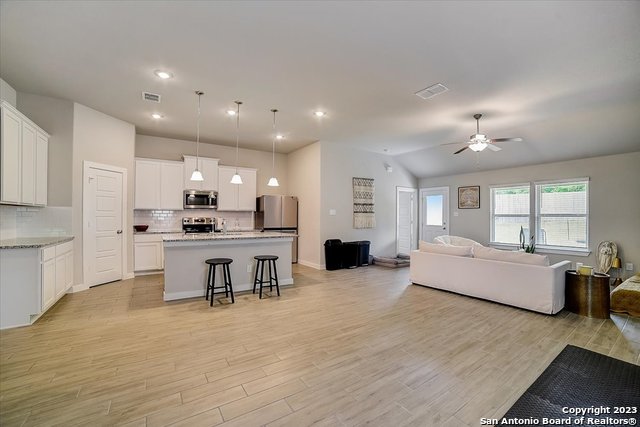 2051 Rowan Way, New Braunfels, Texas image 12