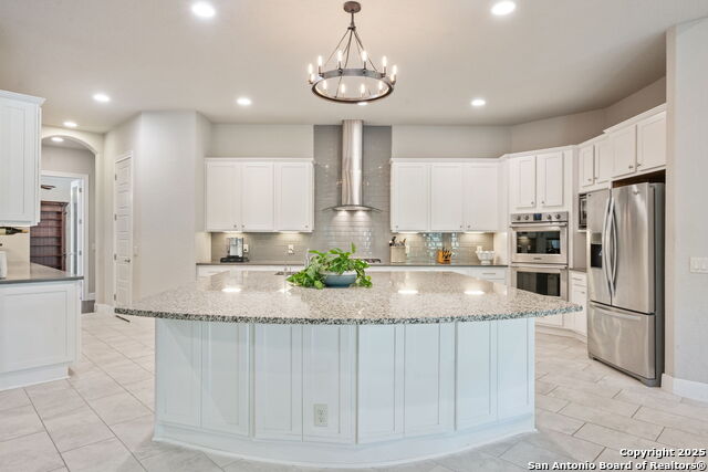 30336 Setterfeld Cir, Fair Oaks Ranch, Texas image 3
