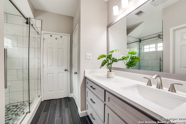 806 Sycamore Moon, San Antonio, Texas image 11