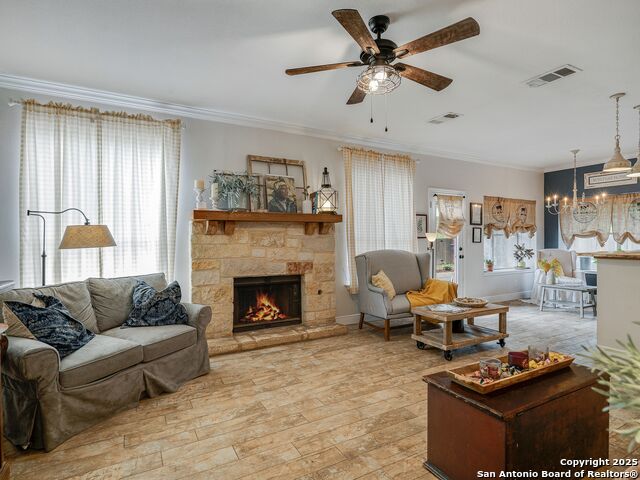 286 Iron Kettle, Universal City, Texas image 7