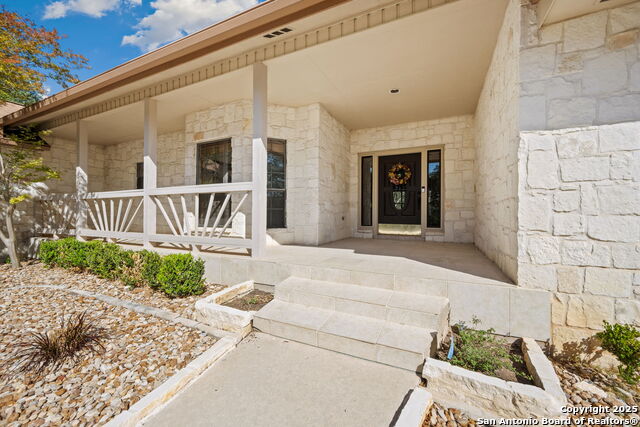 8835 Garden Ridge Drive, Garden Ridge, Texas image 3
