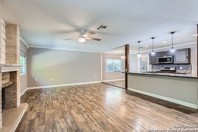 8203 Bowens Crossing St, San Antonio, Texas image 11
