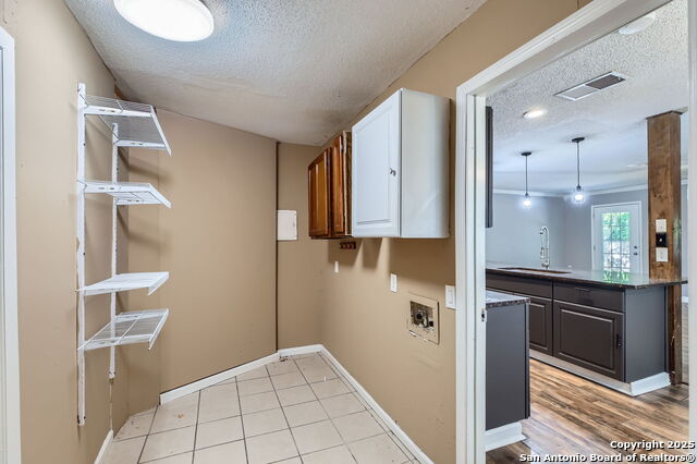 8203 Bowens Crossing St, San Antonio, Texas image 14