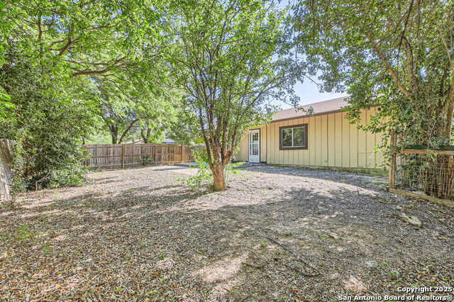 8203 Bowens Crossing St, San Antonio, Texas image 25