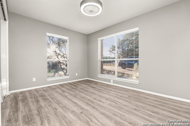 27708 Ramblewood St, San Antonio, Texas image 44