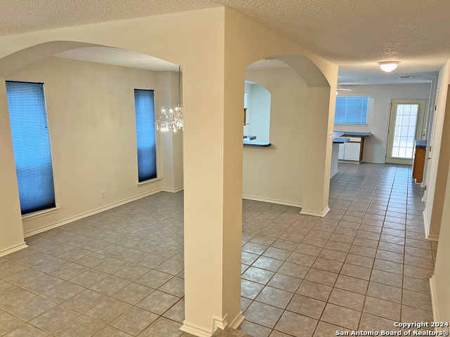 7514 Autumn Ledge, Converse, Texas image 3