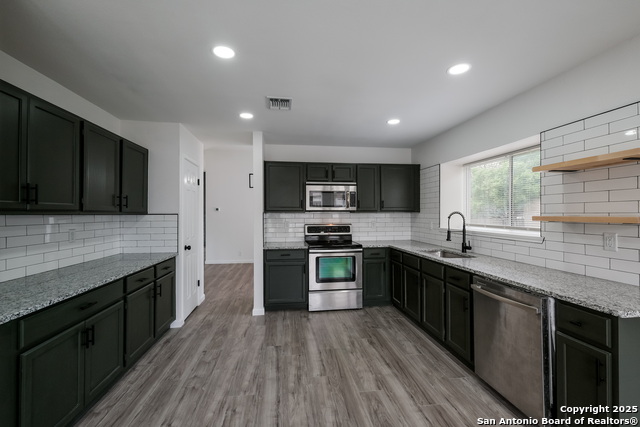 8752 Serene Ridge, San Antonio, Texas image 9