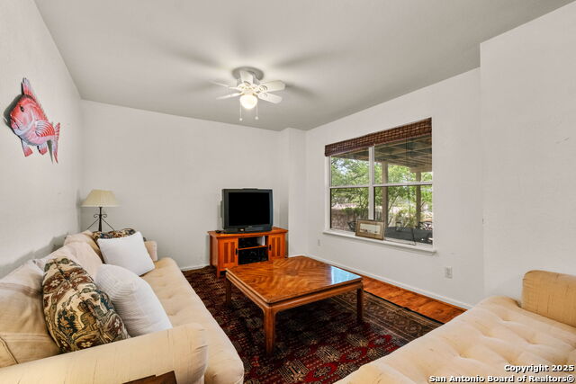 1074 Lakebreeze, Canyon Lake, Texas image 30