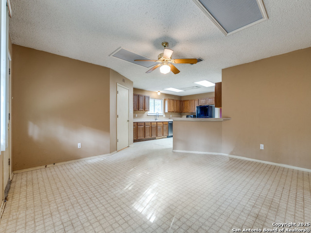 8434 Timber Loche, San Antonio, Texas image 16