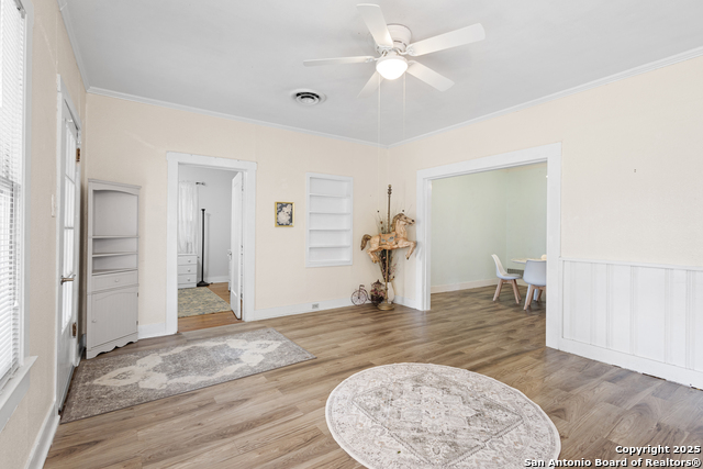 212 Kneupper St, Converse, Texas image 5