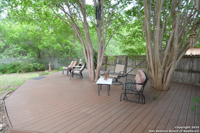 8822 Thatch, San Antonio, Texas image 9