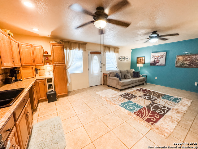 144 De Zavala, Brackettville, Texas image 9