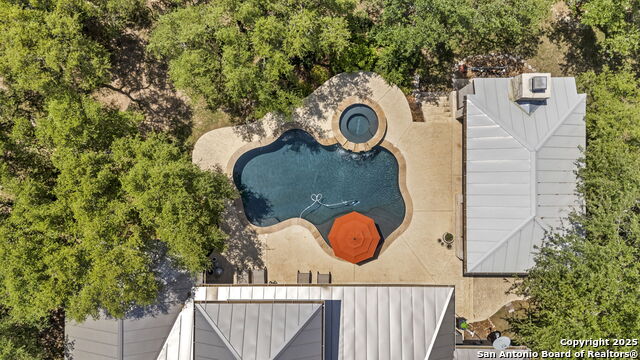 419 Ranch Pass, Boerne, Texas image 3