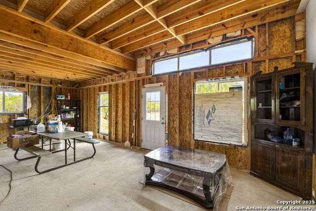 527 County Road 334, Charlotte, Texas image 12