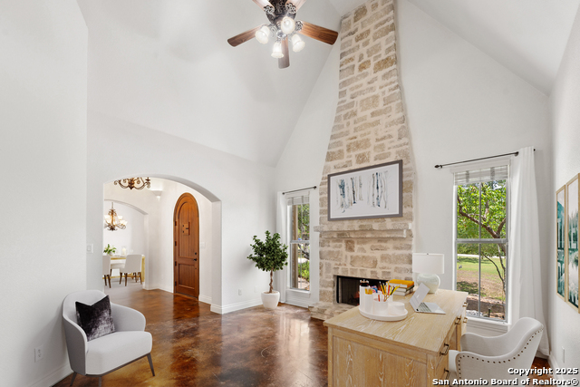 287 County Road 2801 E., Mico, Texas image 8