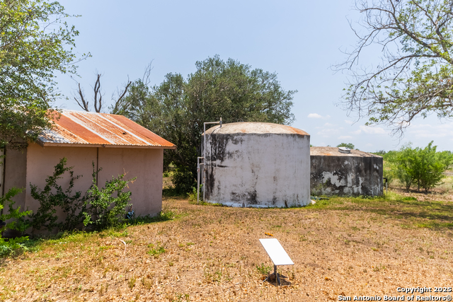 4843 Fm 1436, La Pryor, Texas image 28