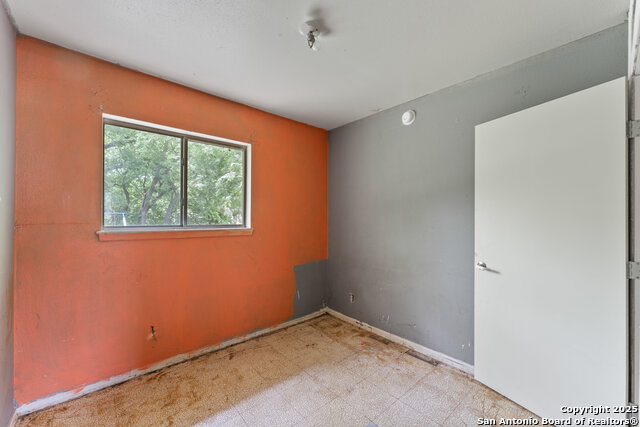 910 Crestfield, San Antonio, Texas image 7