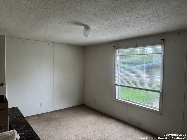 509 Maple, Jourdanton, Texas image 10