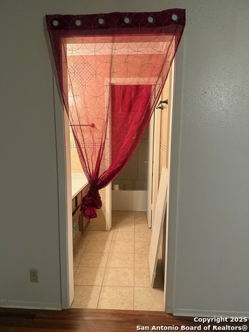 1074 Honeytree St, San Antonio, Texas image 13
