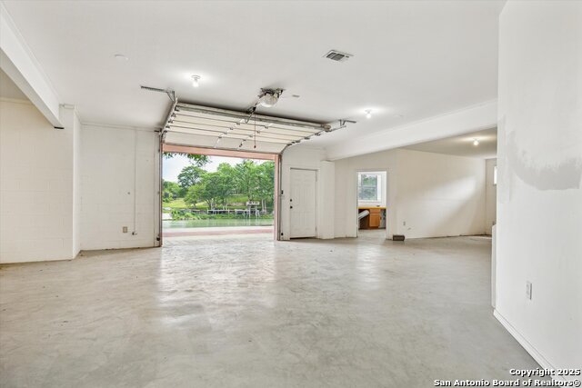 640 Woodlake, McQueeney, Texas image 36