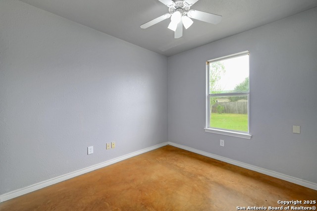 1115 Oakridge Dr, Blanco, Texas image 14