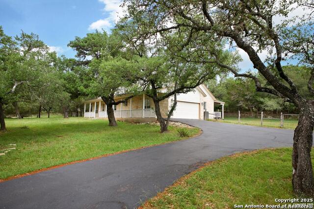 341 Indigo Run, Bulverde, Texas image 5