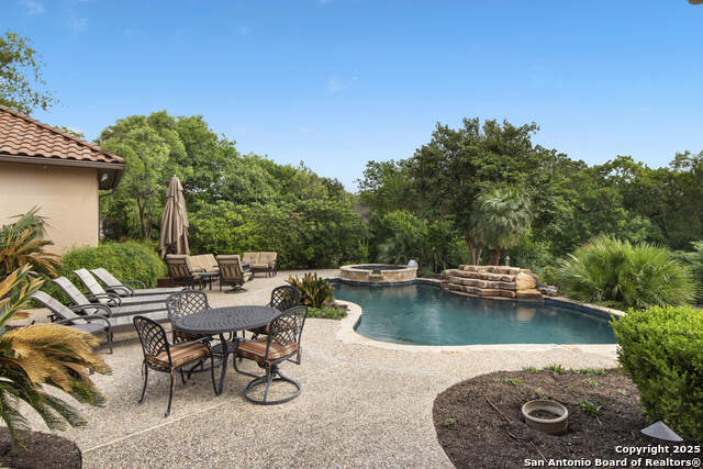 410 Bentley Mnr, Shavano Park, Texas image 42