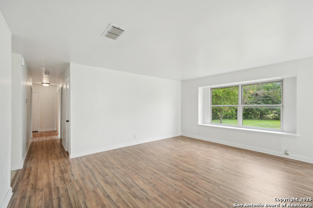 3703 Charles Conrad, Kirby, Texas image 3