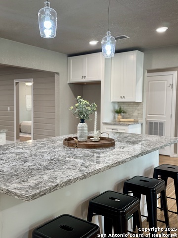 248 Martin, Uvalde, Texas image 5