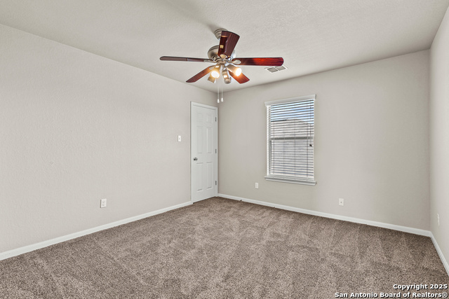 3919 Maiden Way, Converse, Texas image 29