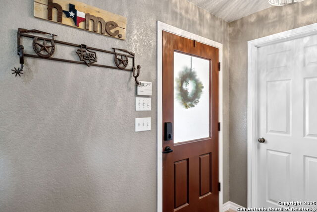 6227 Yorkshire, Spring Branch, Texas image 5