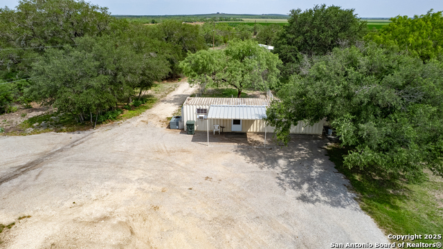 433 Mills Ln, Uvalde, Texas image 45