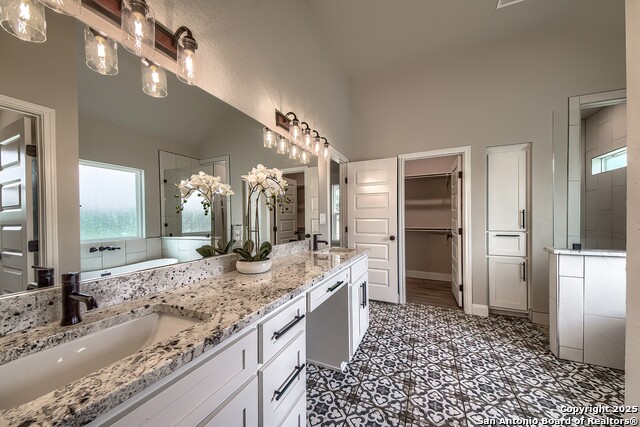 104 Hondo Ridge, La Vernia, Texas image 18