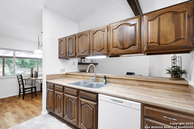 14320 Forum Rd, Universal City, Texas image 14