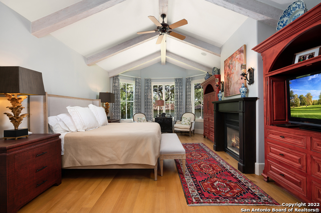 220 N School Street, Boerne, Texas image 19