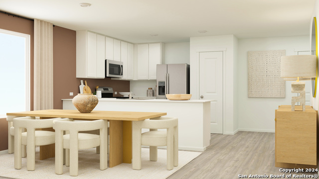 101 Autumn Trail, Floresville, Texas image 7