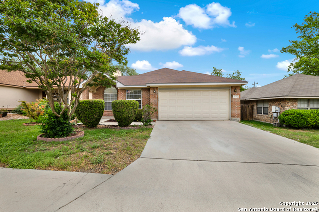 2121 Keystone, New Braunfels, Texas image 1
