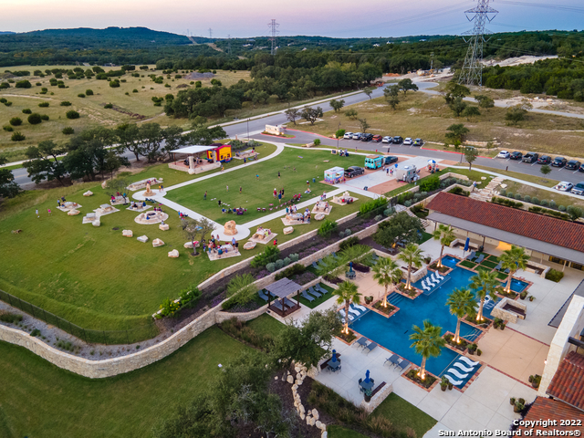 453 Vamanos, Boerne, Texas image 10