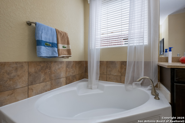12422 Caprock Creek, San Antonio, Texas image 21
