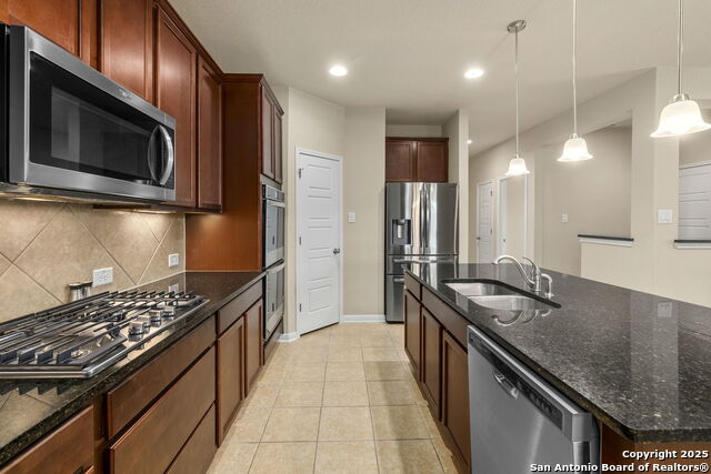 205 Wickersham, Boerne, Texas image 4