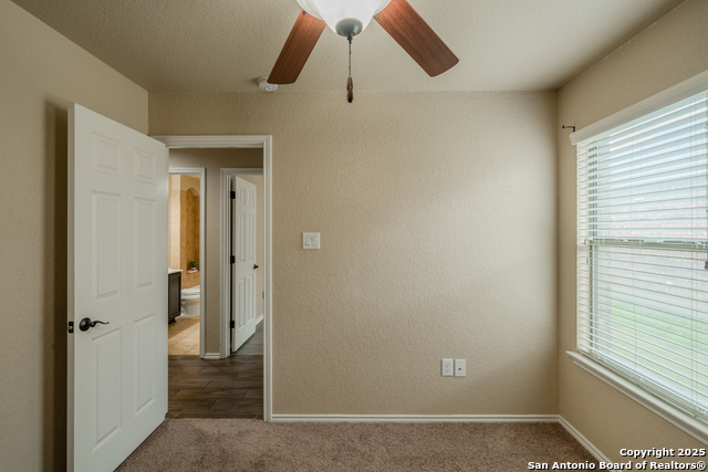 3830 Bogie Way, Converse, Texas image 32