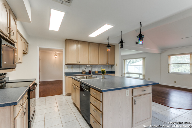 302 Westwind, Windcrest, Texas image 12