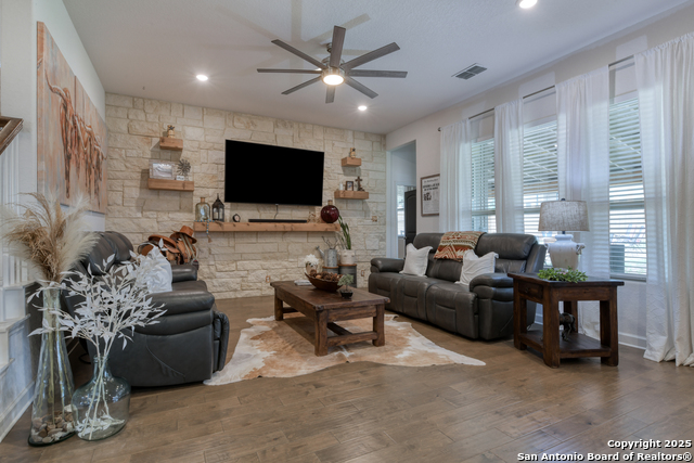 1531 Esser Crossing, New Braunfels, Texas image 5