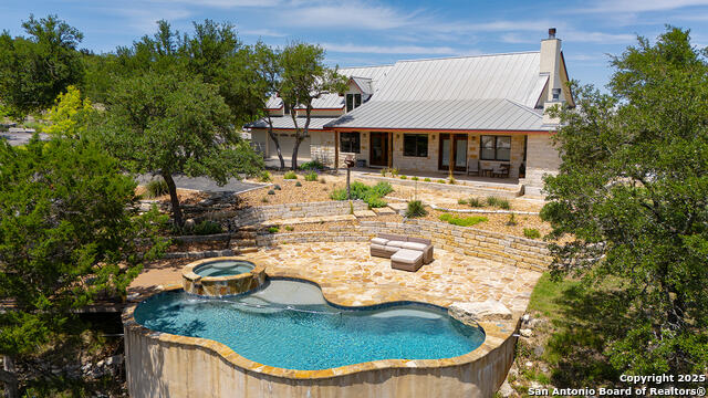 137A Spanish Pass, Boerne, Texas image 3
