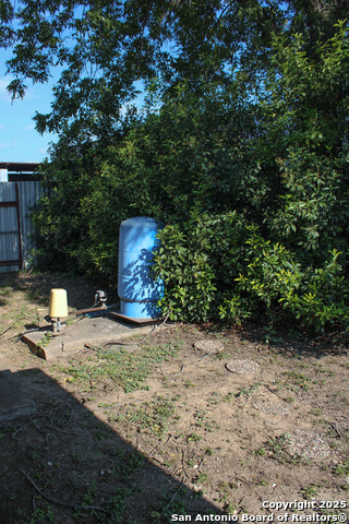 000 Fannin St, Uvalde, Texas image 24