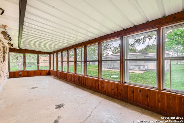 7052 Tree Bend, China Grove, Texas image 26