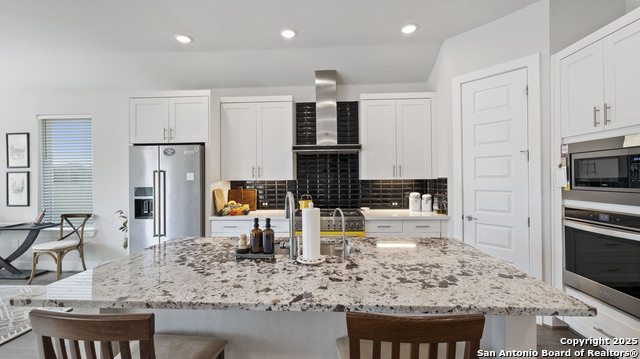 29919 Capstone Walk, Boerne, Texas image 3