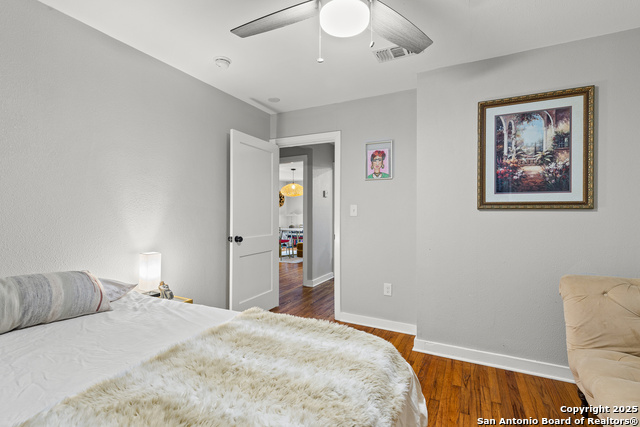 1443 W Kings Hwy, San Antonio, Texas image 18