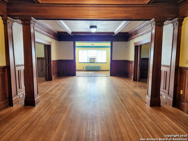 602 W French Pl, San Antonio, Texas image 6
