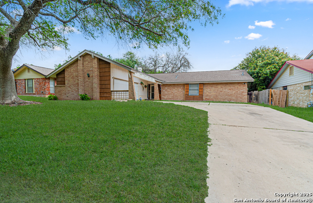 13018 Larkyorke, San Antonio, Texas image 2